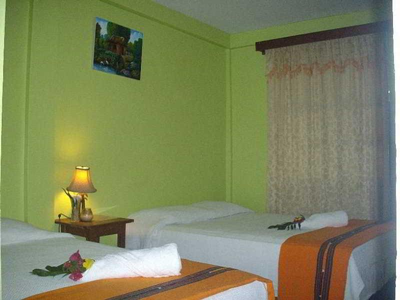 The Bakadeer Inn Belize City Zewnętrze zdjęcie